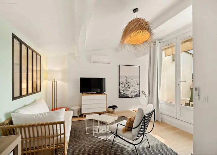 Magnificent - Ac- 2br- Daire *