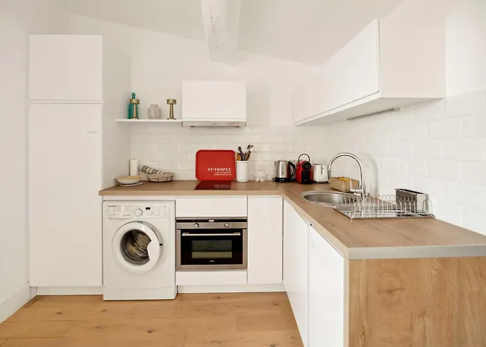 Magnificent - Ac- 2br- Saint-Tropez